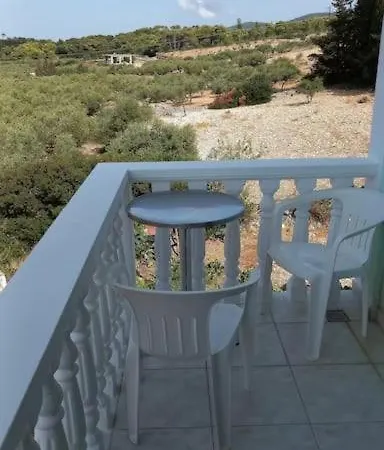 Sunsethouse Kokkinopilia